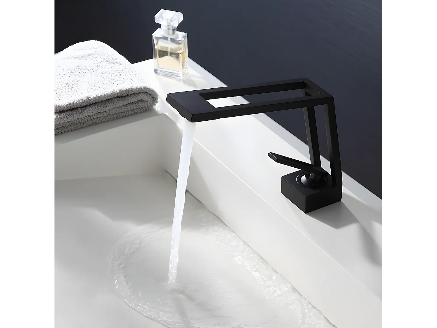 Mitigeur lavabo design - Noir mat