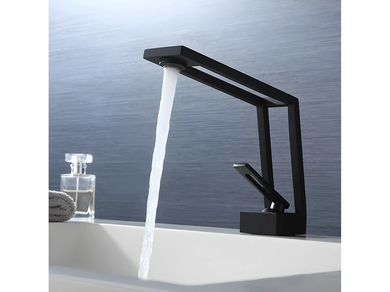 Mitigeur lavabo design - Noir mat