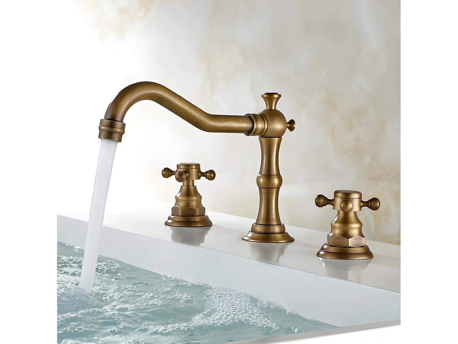 Mélangeur lavabo sur plage antique - Bronze