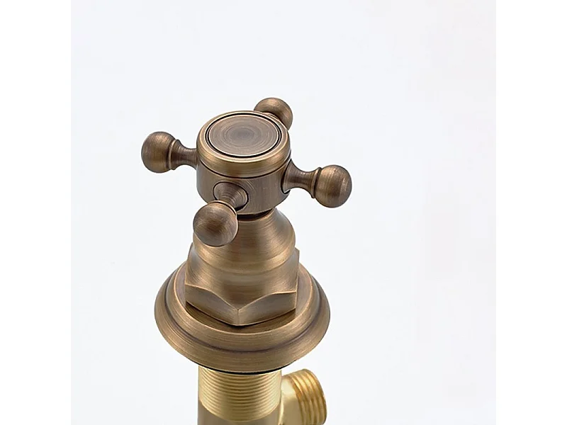 Mélangeur lavabo sur plage antique - Bronze