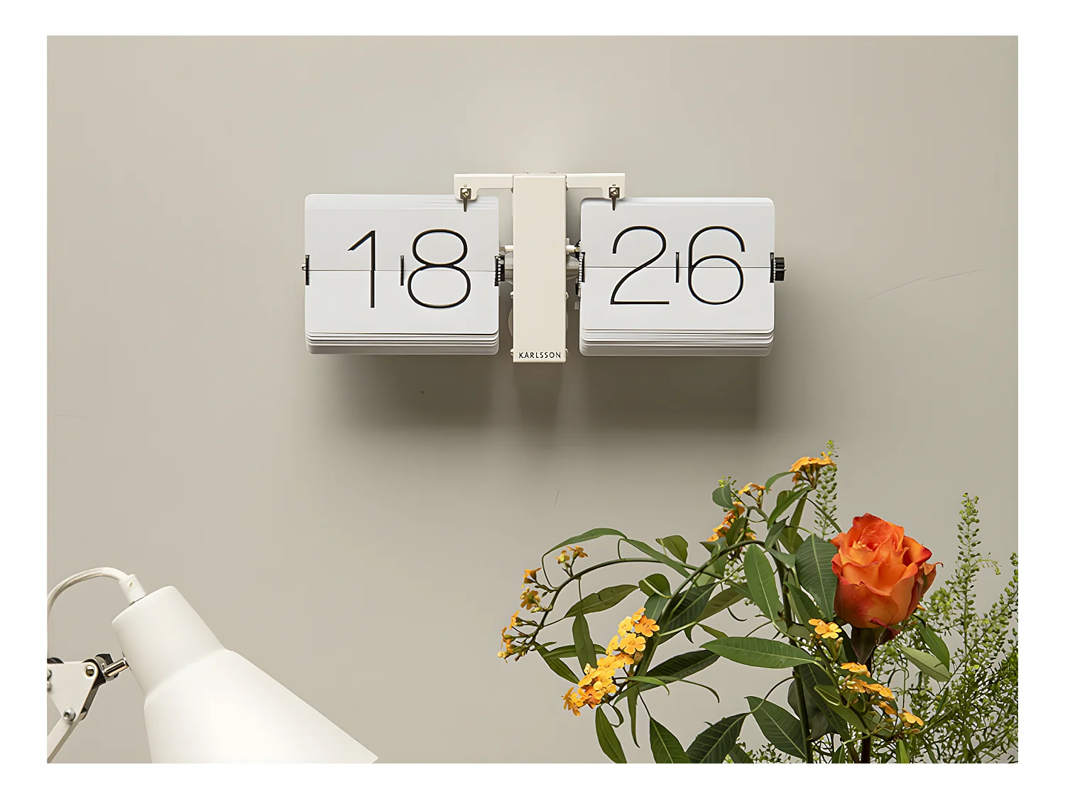 Horloge à poser Flip No Case - Hauteur 14 cm - PRESENT TIME