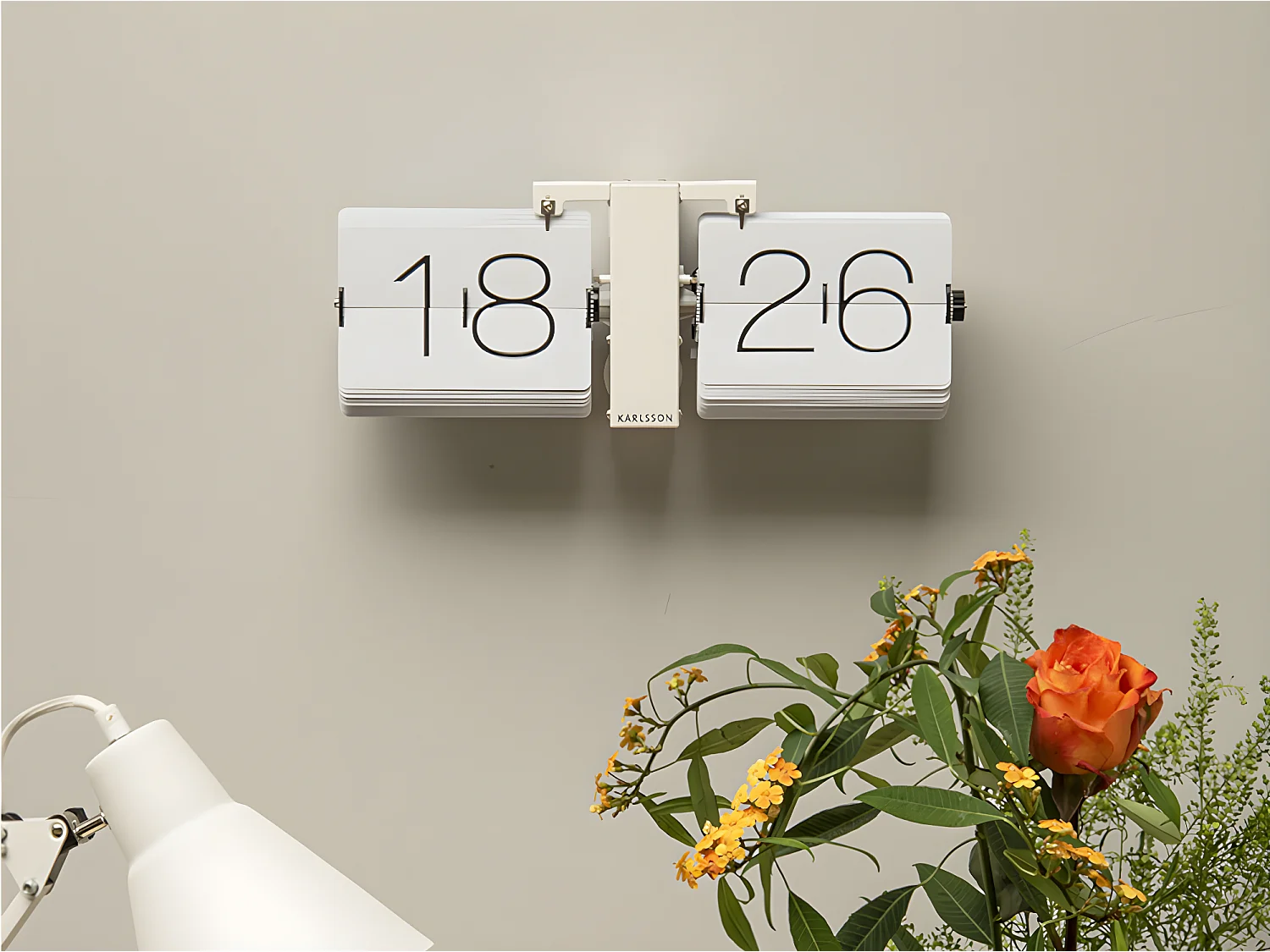 Horloge à poser Flip No Case - Hauteur 14 cm - PRESENT TIME