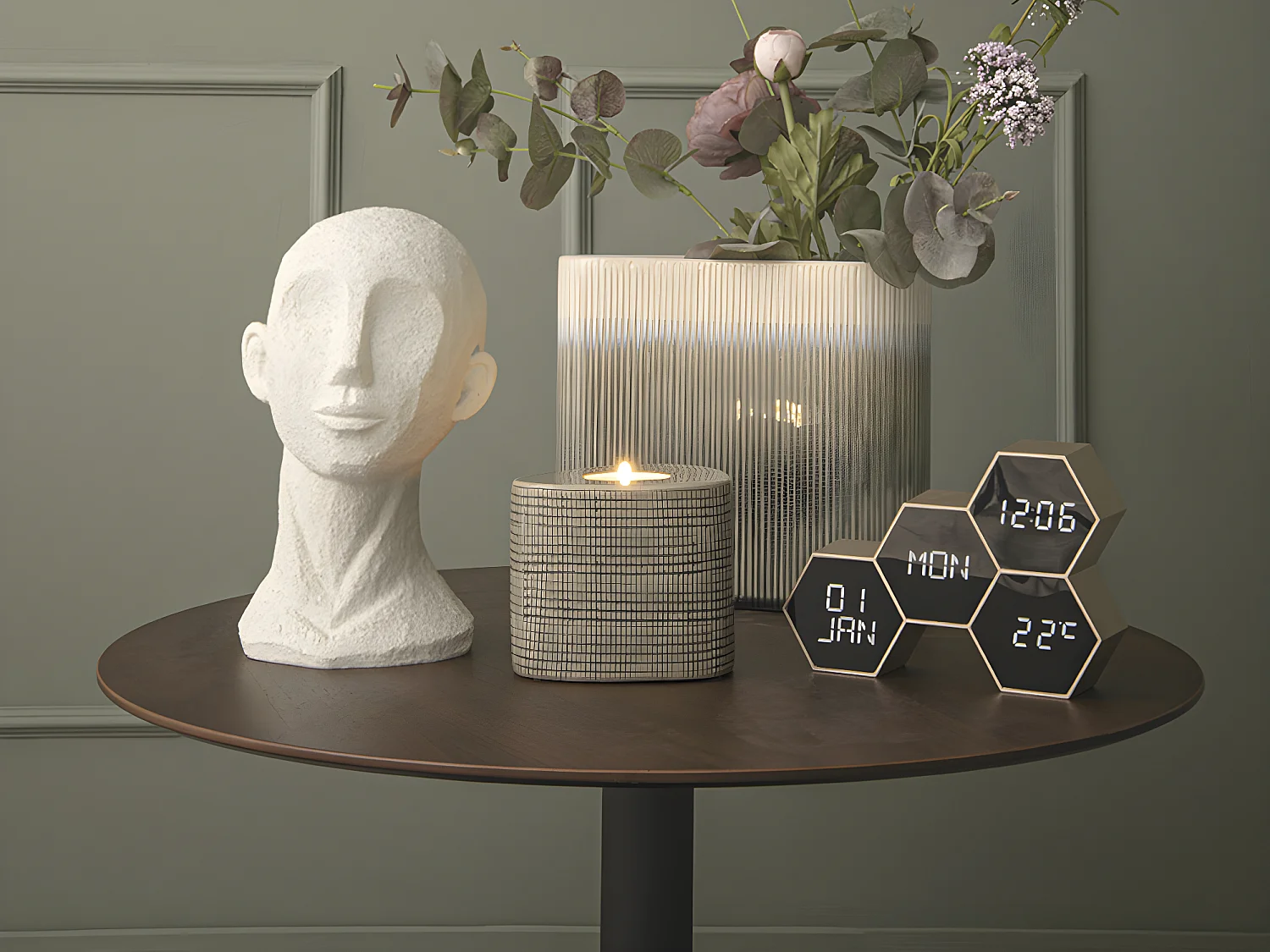 Horloge à poser Six in the mix - Hauteur 12 cm - PRESENT TIME