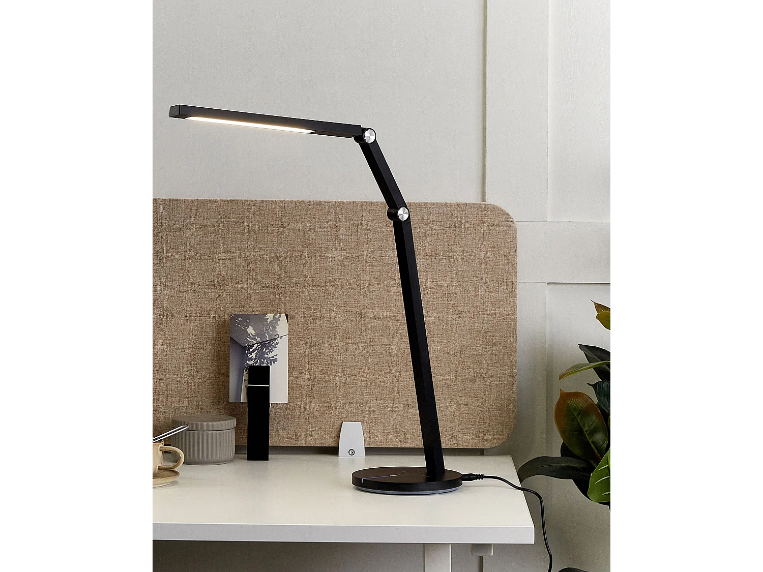 LED Schreibtischlampe DORADO mit Dimmer Metall Schwarz