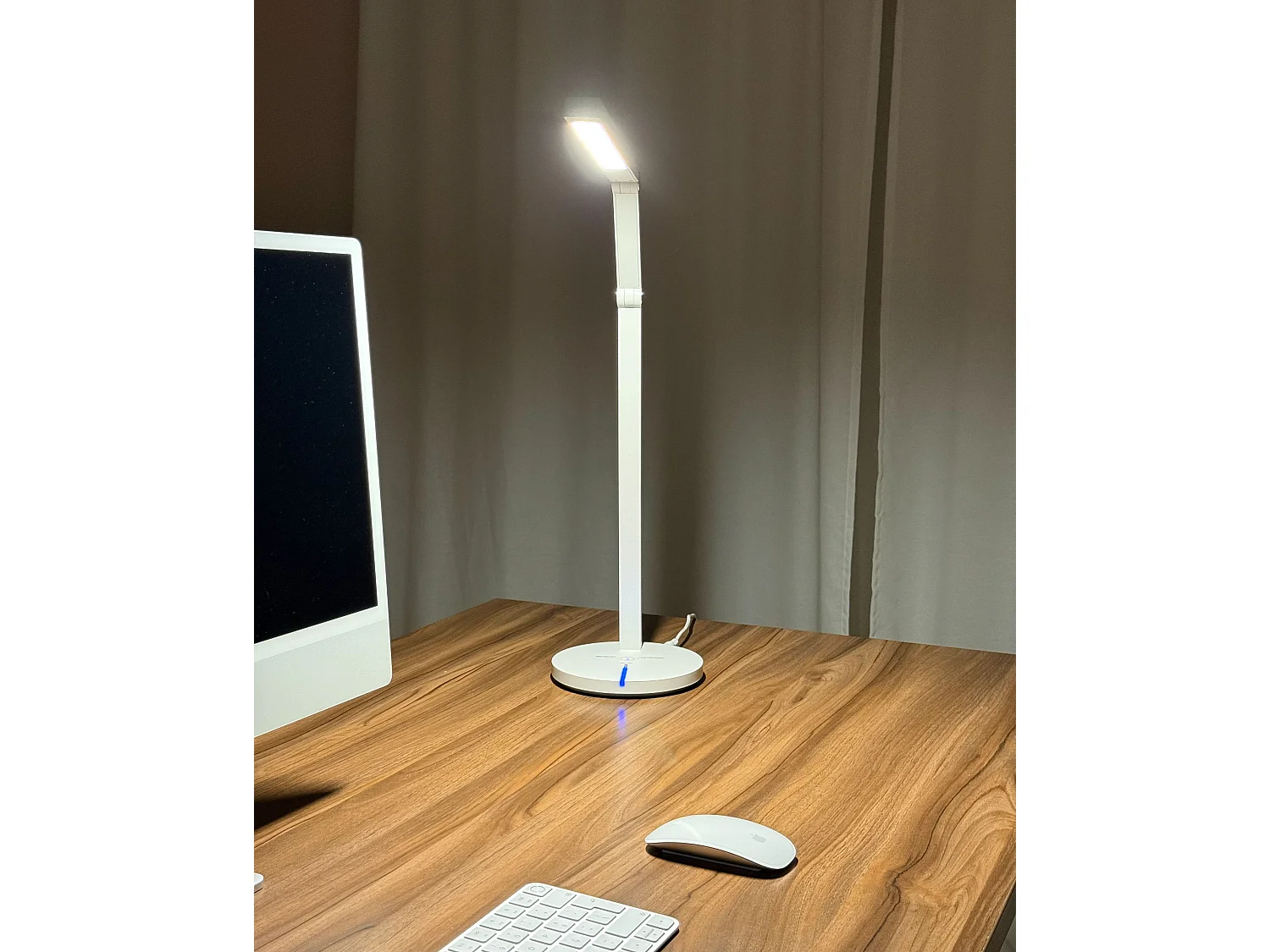 Lampe de bureau LED DORADO Avec variateur Métal Blanc