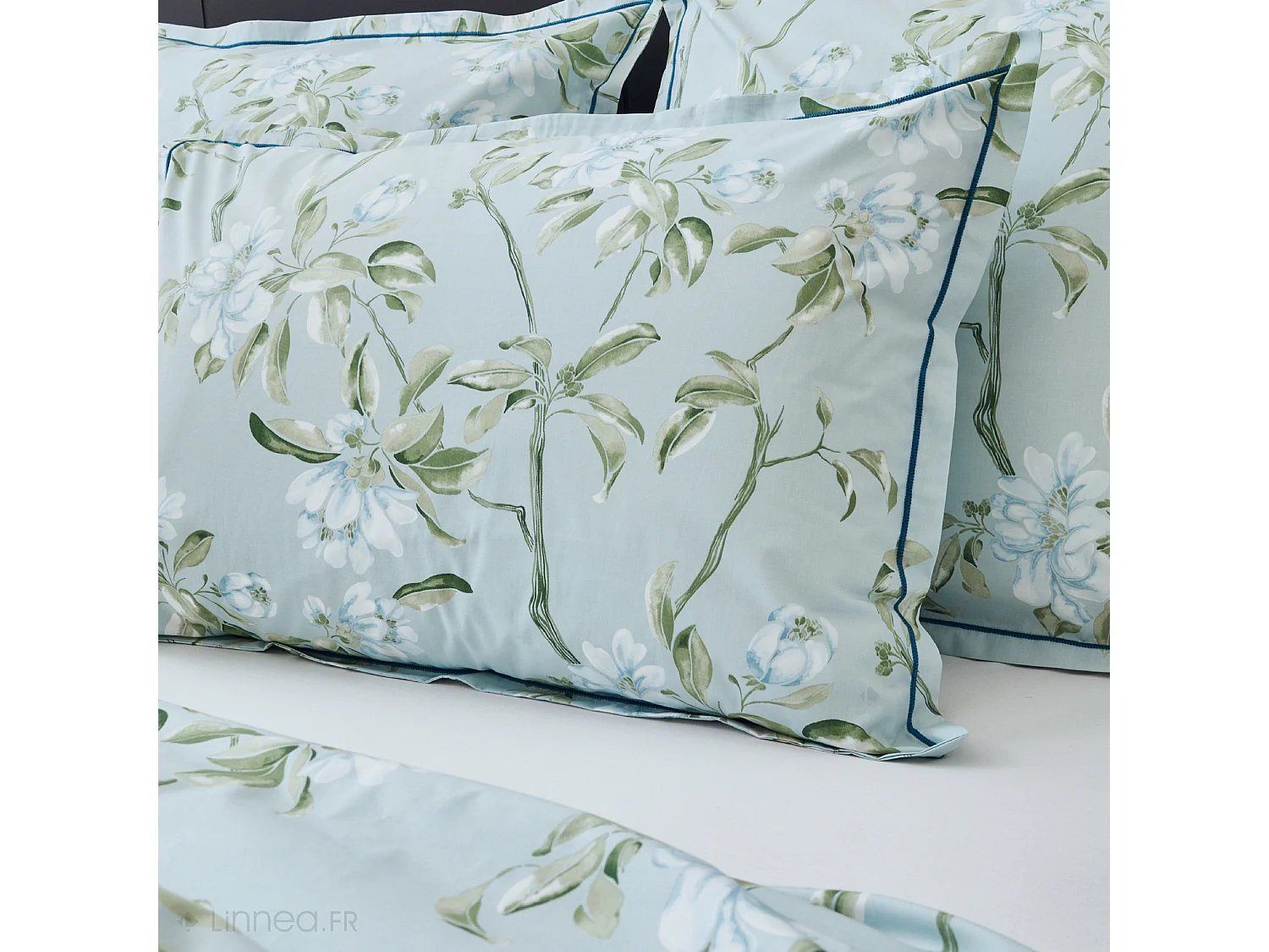 Parure de lit 260x240 cm percale coton ELÉNA vert Nil 3 pièces