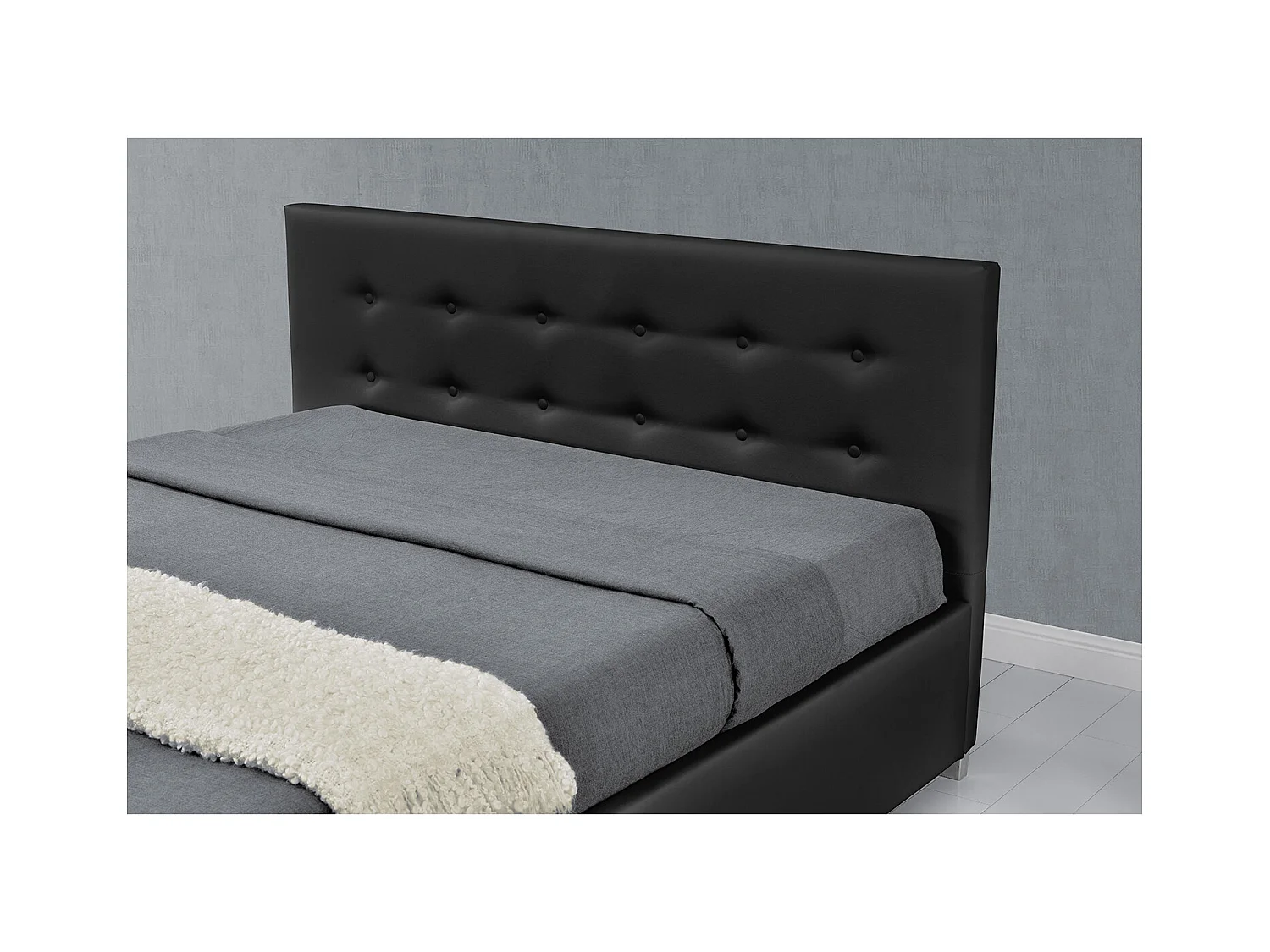 Bettgestell mit Stauraum 140 x 190 cm schwarz NEWINGTON