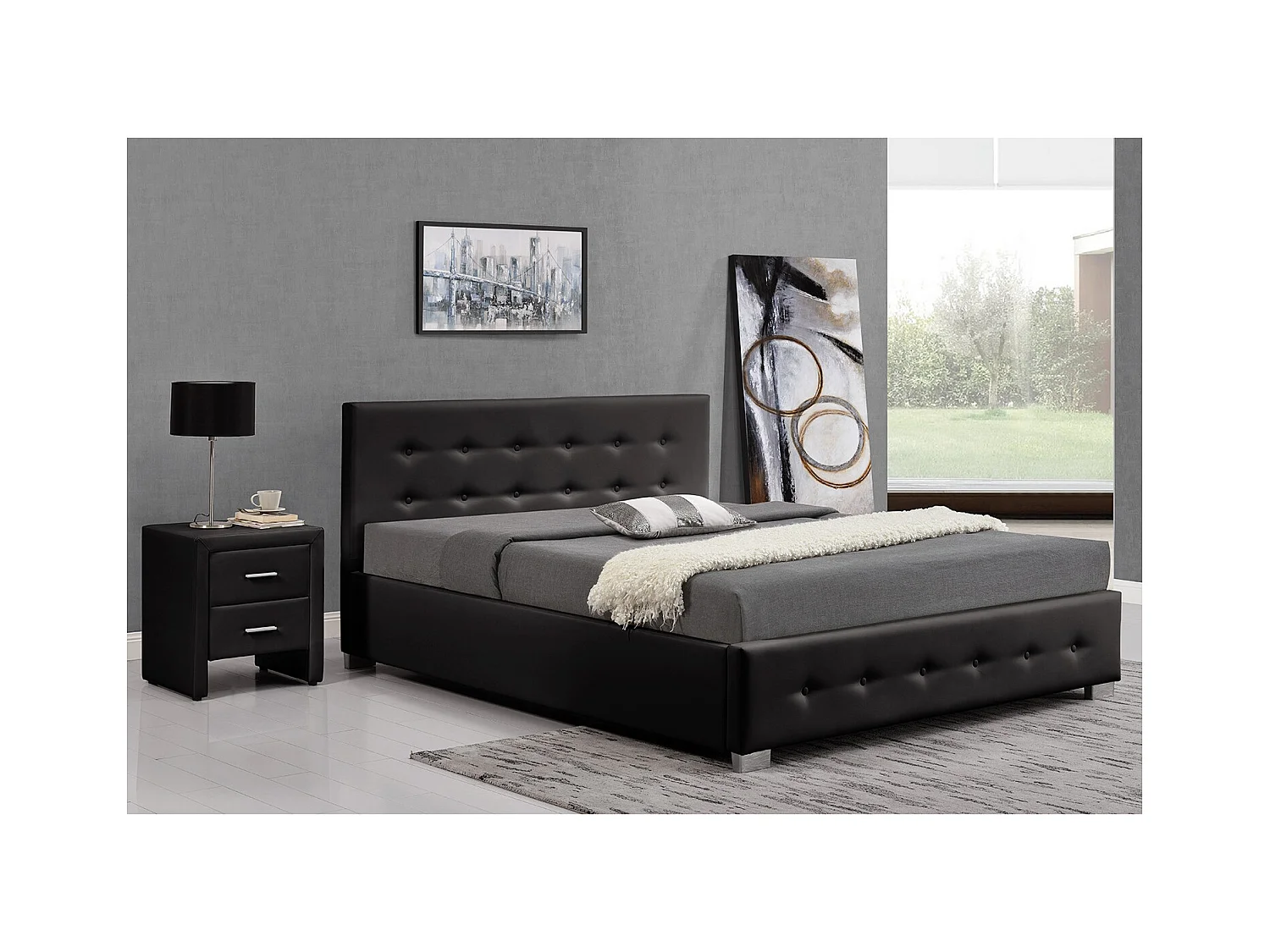 Stucture de lit avec coffre de rangement 140 x 190 cm noir NEWINGTON