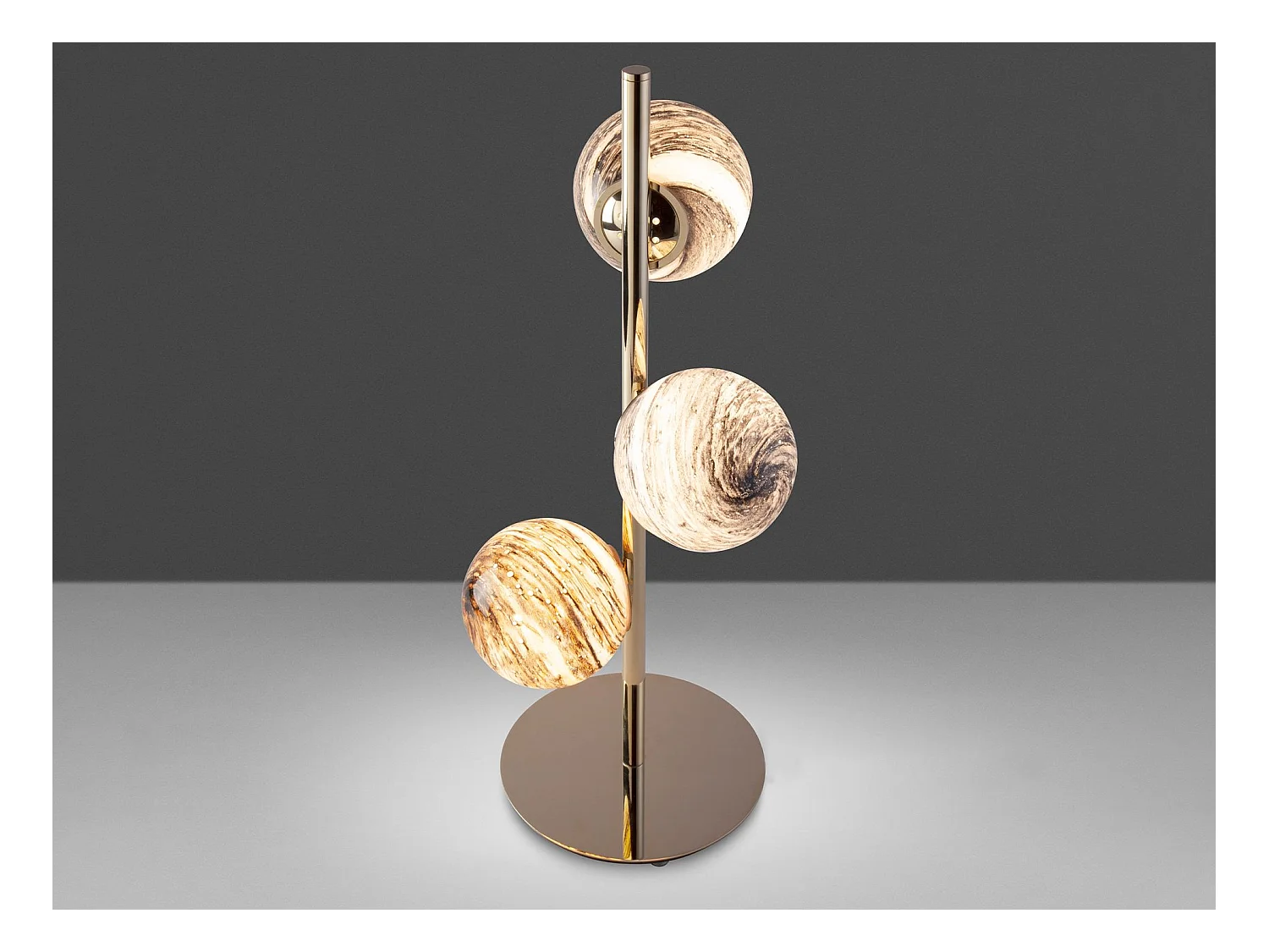 Candeeiro de mesa em aço inoxidável