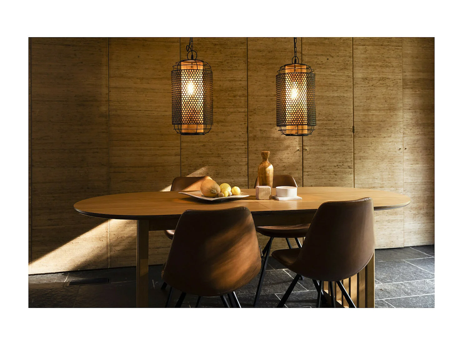 BARLET - Table de repas extensible ovale en bois de chêne clair