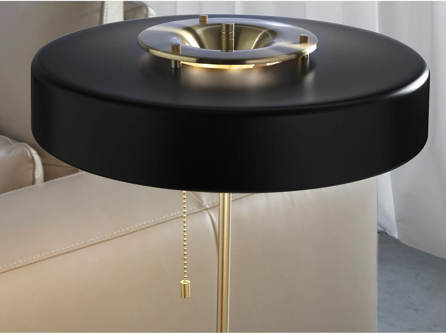 Lampe de bureau en aluminium doré et aluminium noir 8061 ANGEL CERDA