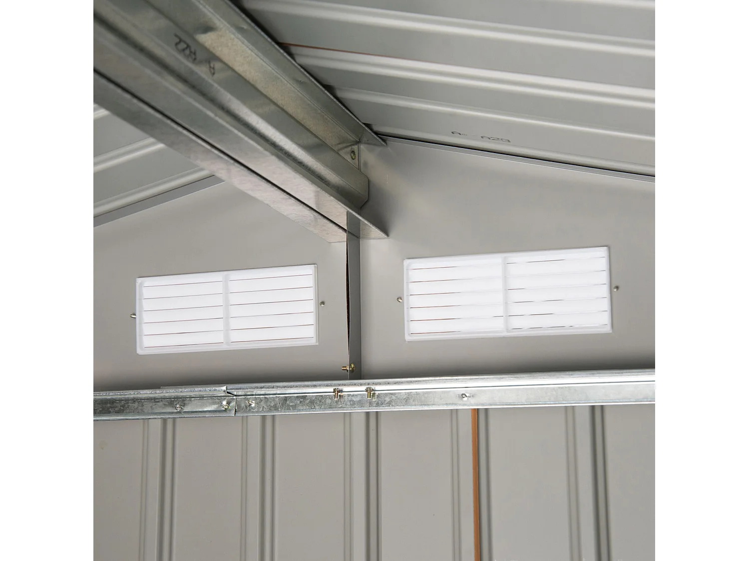 Caseta de jardín caqui 213x130x185 cm Outsunny