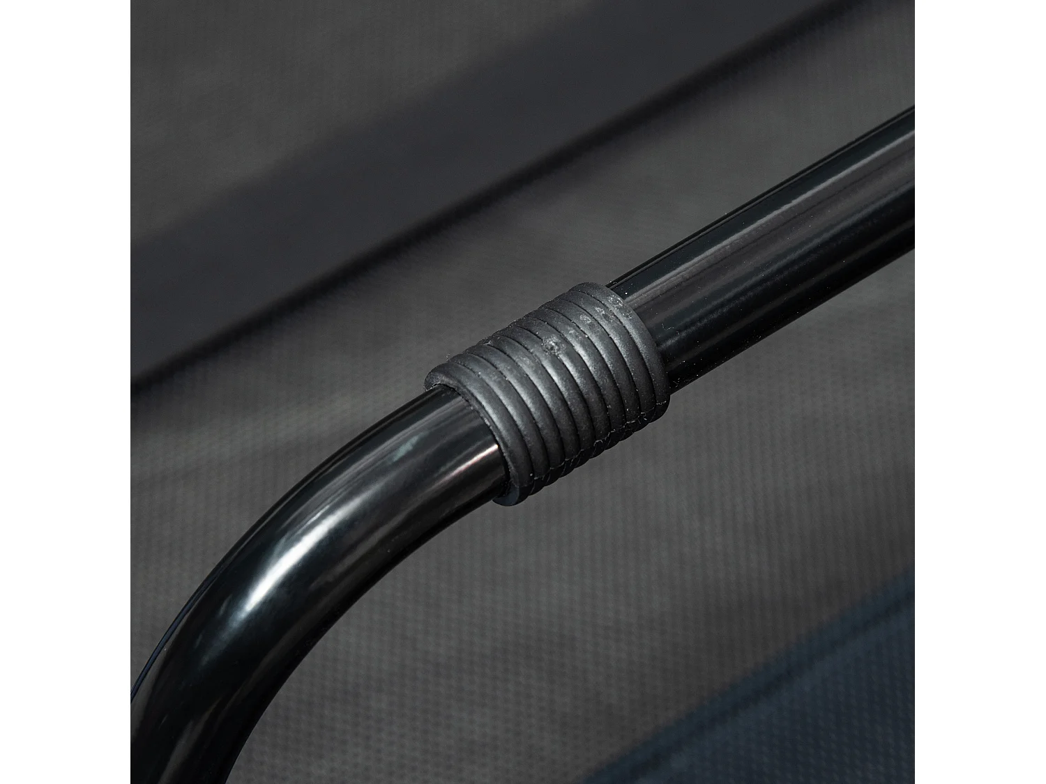 Cama elevada para perros azul 122x92x23 cm PawHut