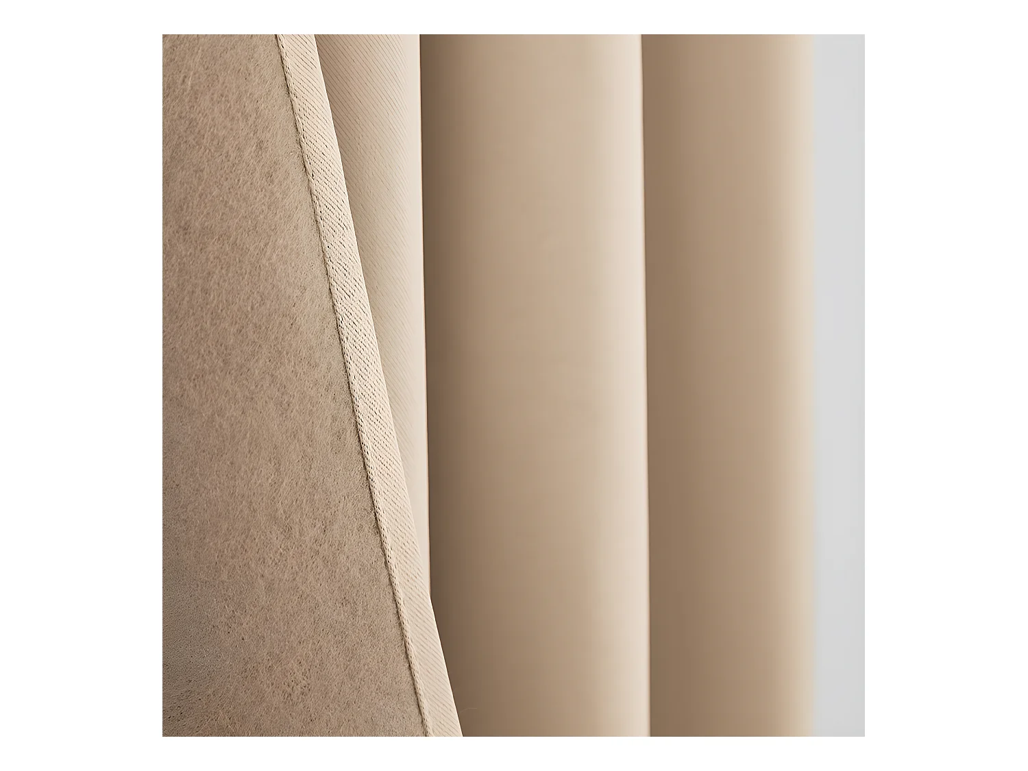 Lot De 2 Rideaux Occultant Thermique Beige 140 X 260 Cm