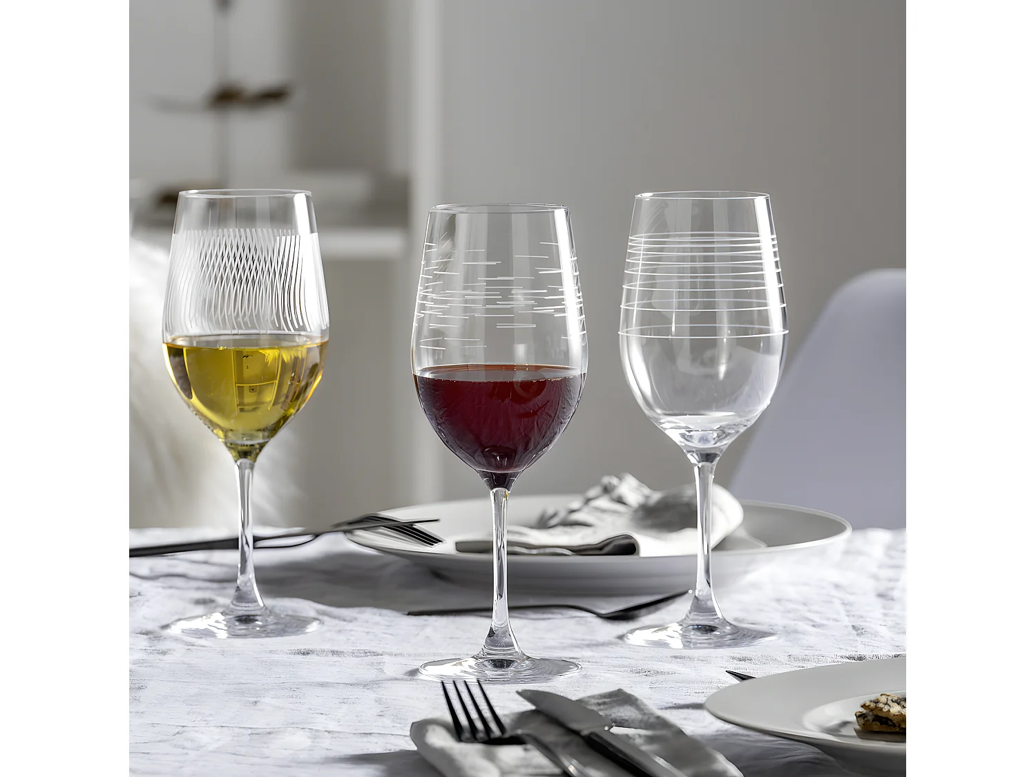 Set di 6 bicchieri da vino incisi 430ml