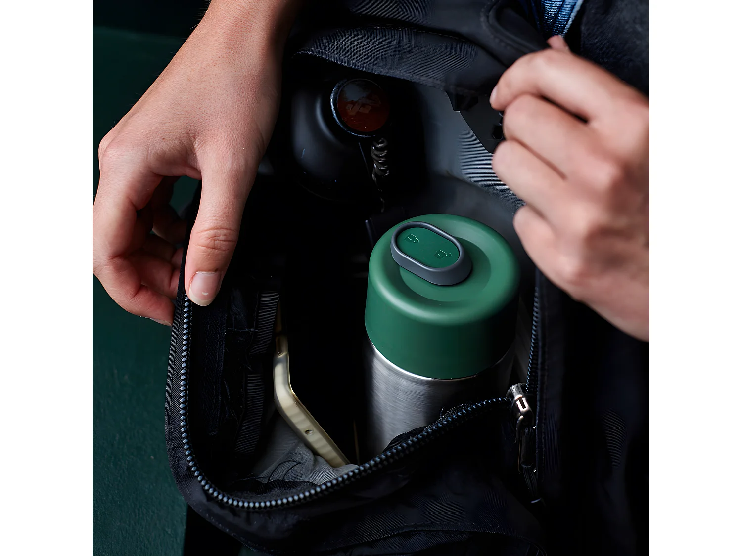 Tasse nomade isotherme Vert  Black and Blum