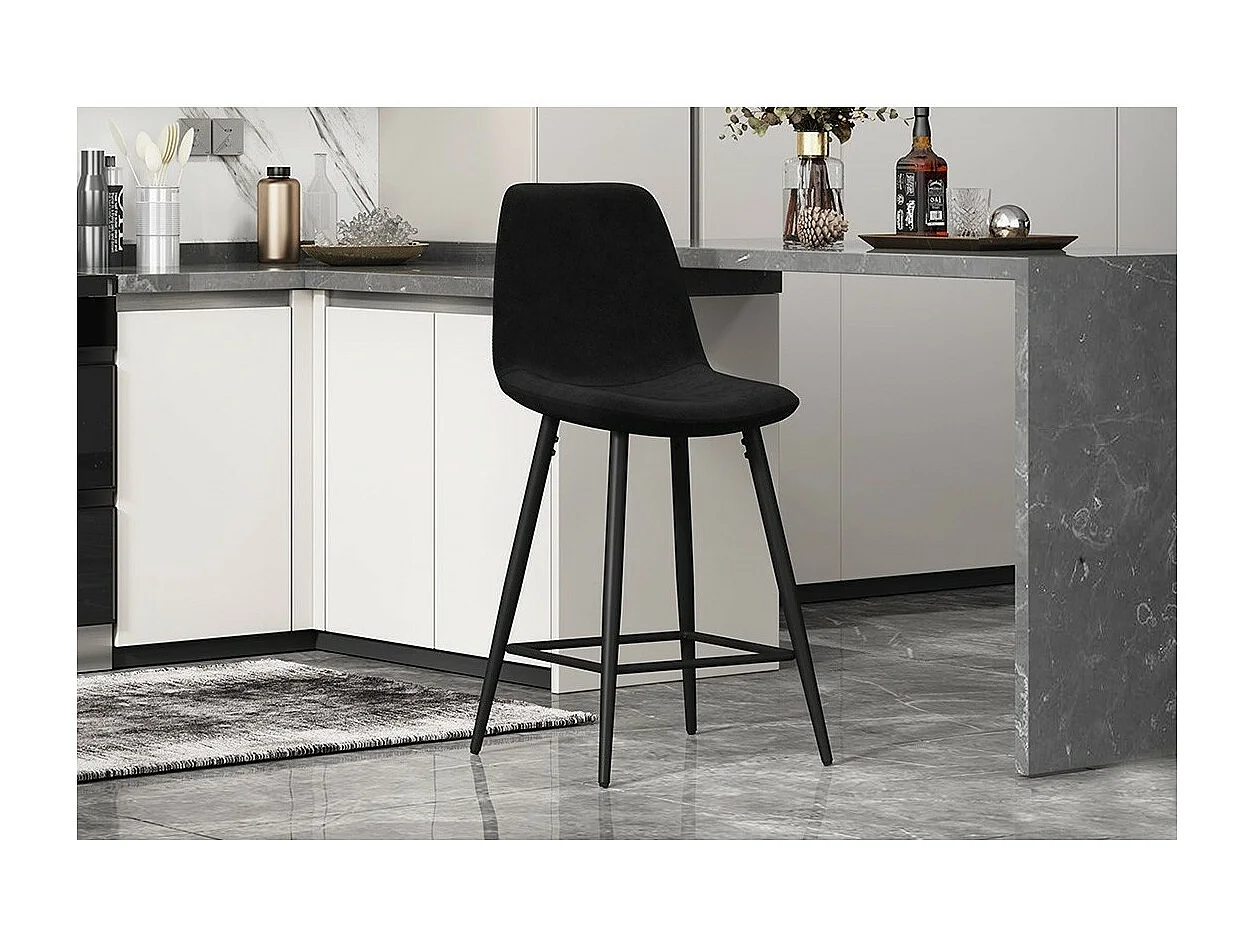 Silla de mostrador de terciopelo BOYLD, color negro.