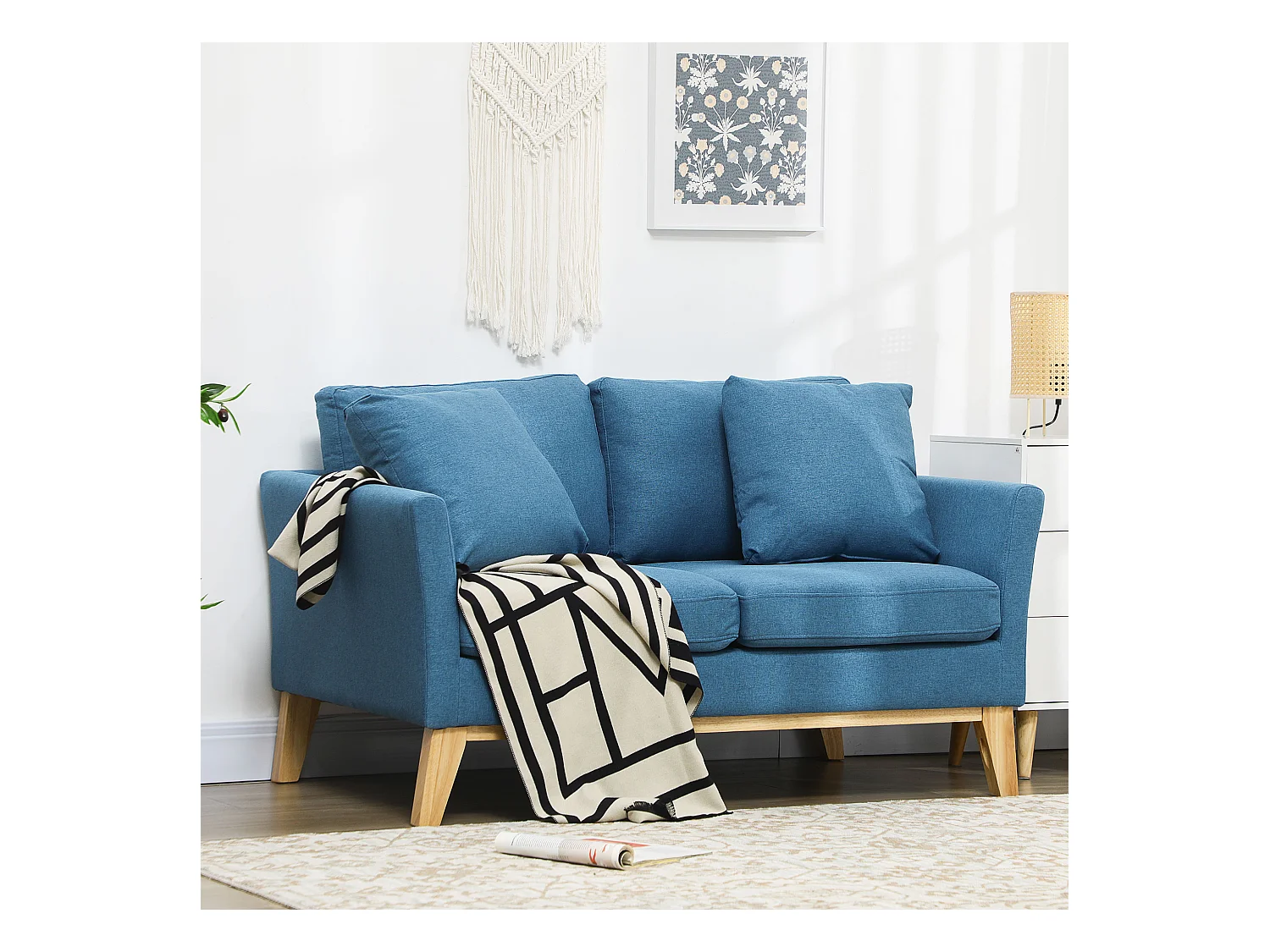 Canapé 2 places style scandinave piètement effilé incliné bois hévéa tissu aspect lin bleu