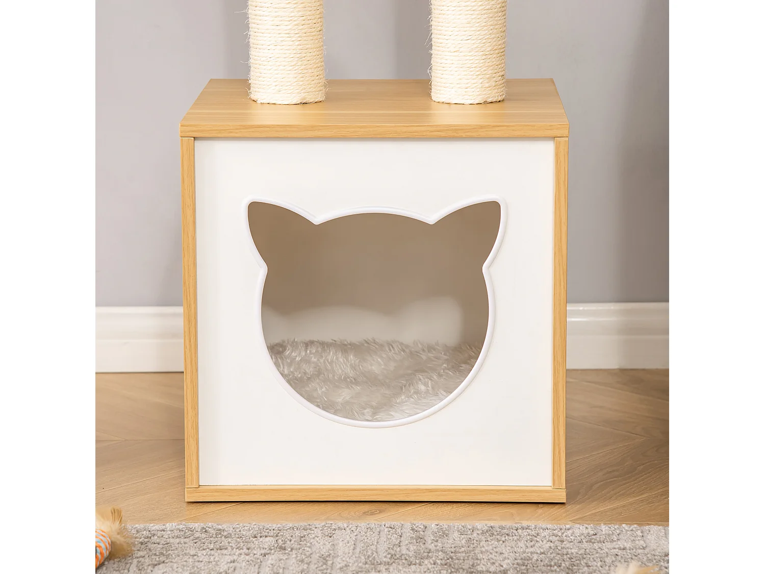 Arbre à chat 2 griffoirs niche entrée tête de chat plateforme d'observation jouet suspendu coussins amovibles peluche grande douceur aspect bois clair