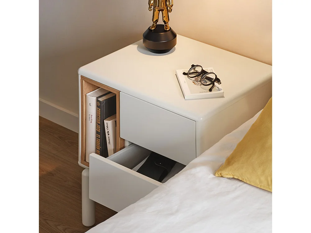 Corvo - Table de chevet en bois - Blanc