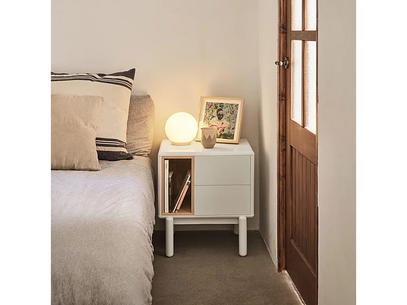 Corvo - Table de chevet en bois - Blanc