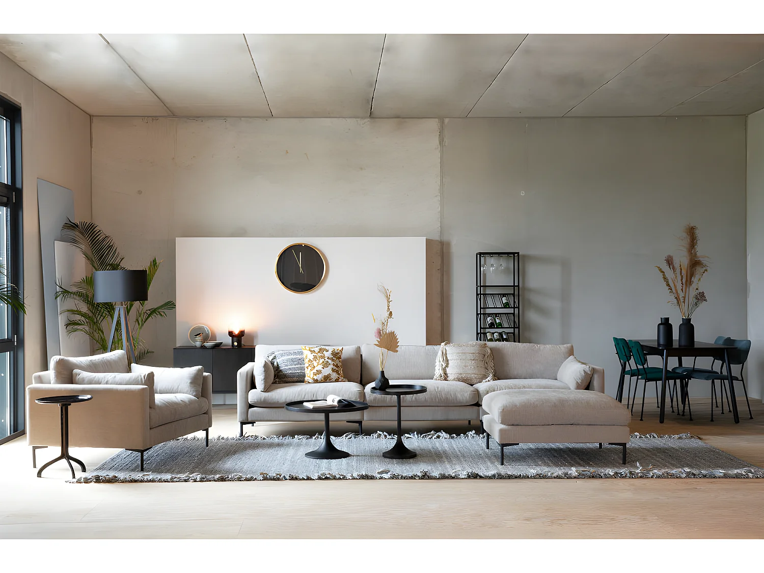 Summer - Canapé droit 5 places en tissu et pieds en métal - Beige