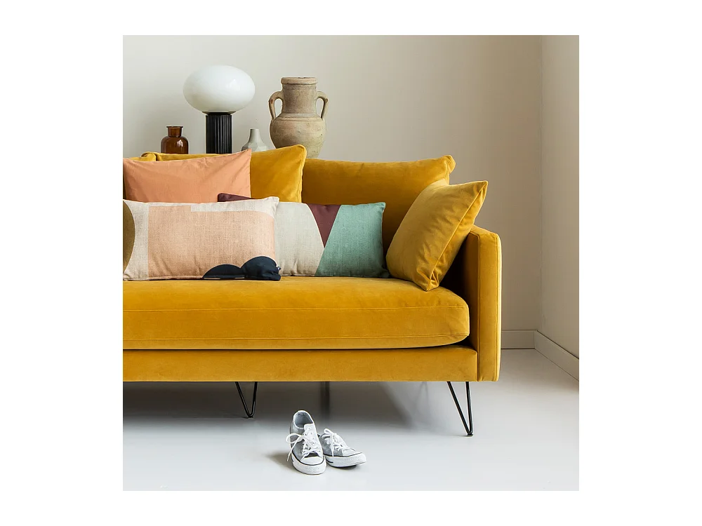 Villabon - Canapé 4 places en velours pieds épingles noirs - Jaune moutarde