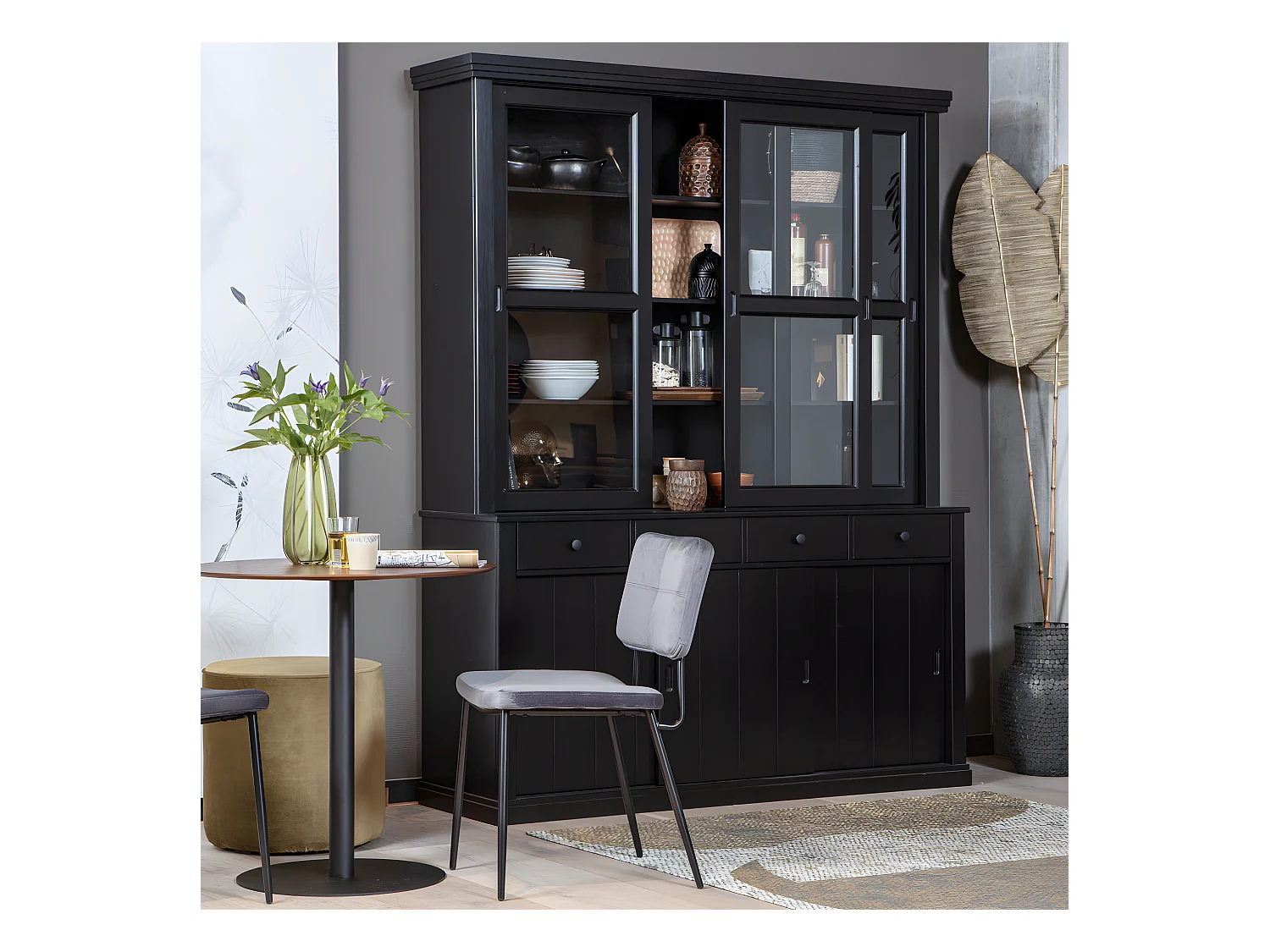 Sjaak - Vaisselier en pin 6 portes 4 tiroirs - Noir