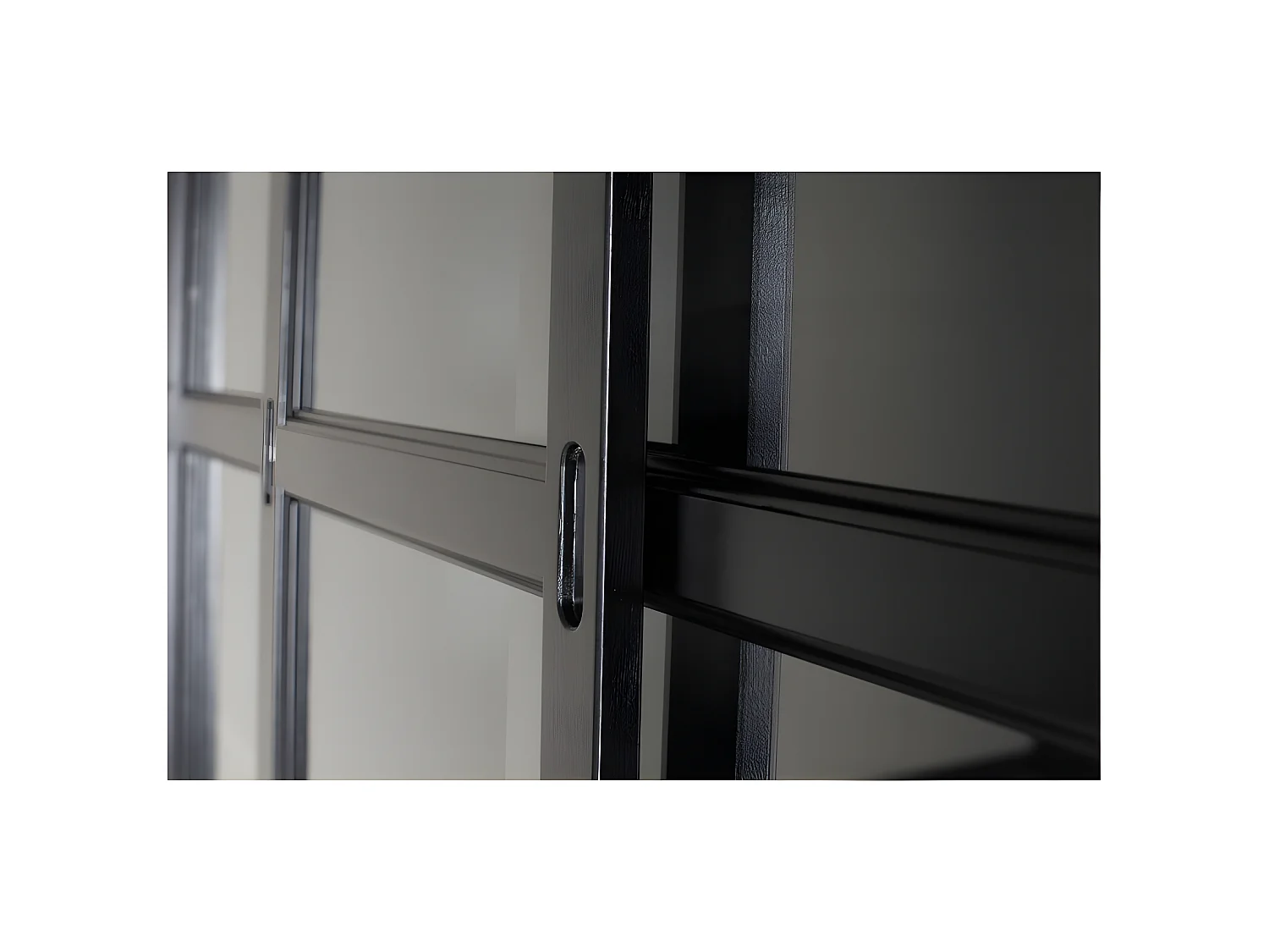 Sjaak - Vaisselier en pin 6 portes 4 tiroirs - Noir