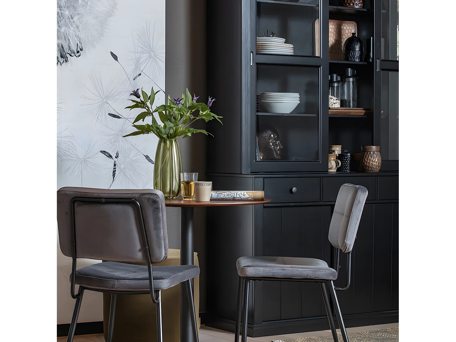 Sjaak - Vaisselier en pin 6 portes 4 tiroirs - Noir