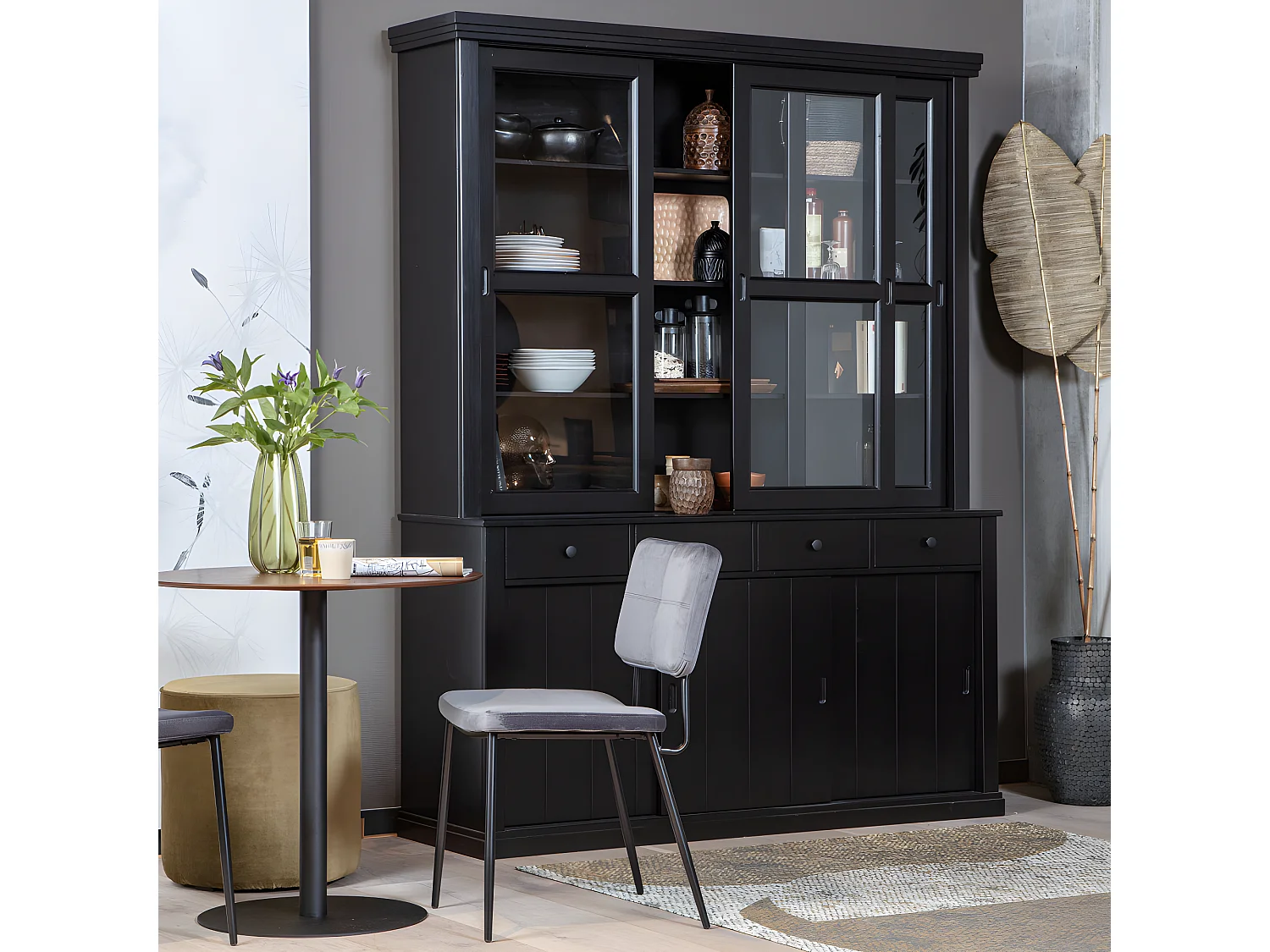 Sjaak - Vaisselier en pin 6 portes 4 tiroirs - Noir