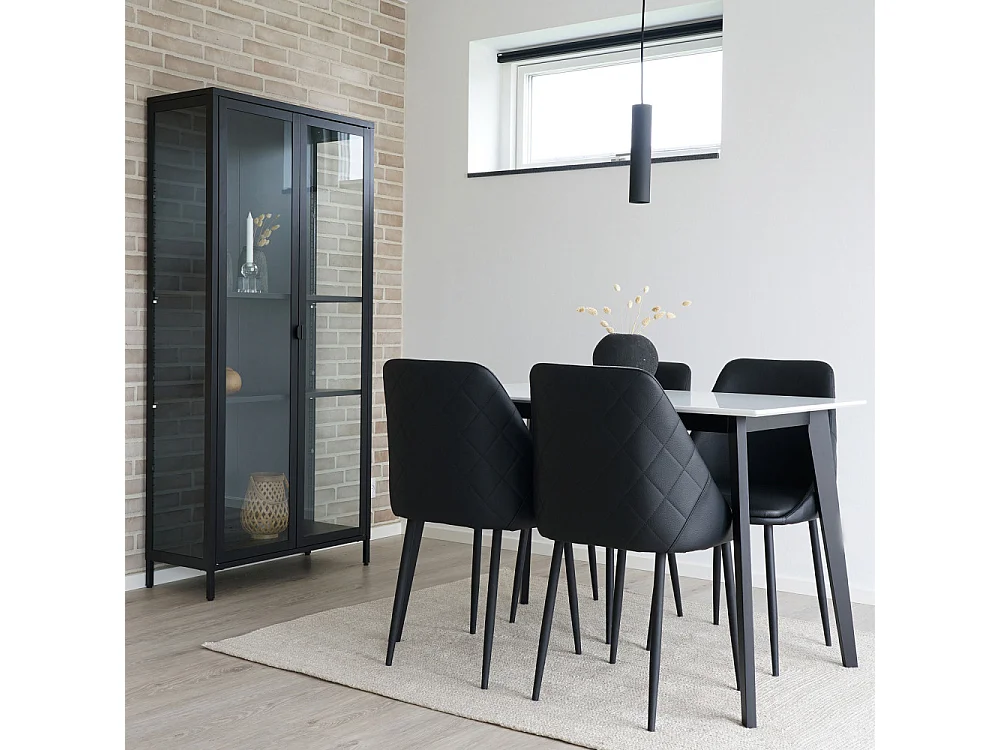 Brisbane vitrinekast hoogte 175 cm, zwart.