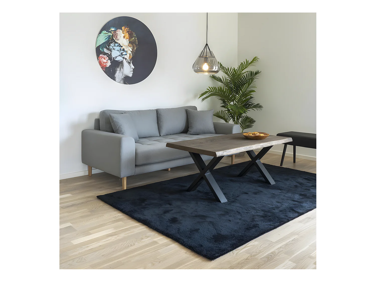 Tony salontafel met golvende rand, gerookte eik.