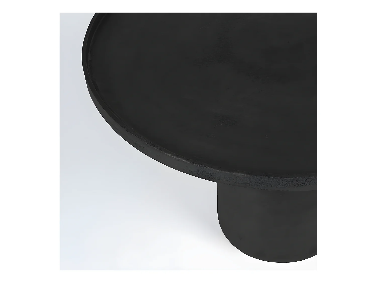 Mason - Table basse ronde en métal ø60cm - Noir
