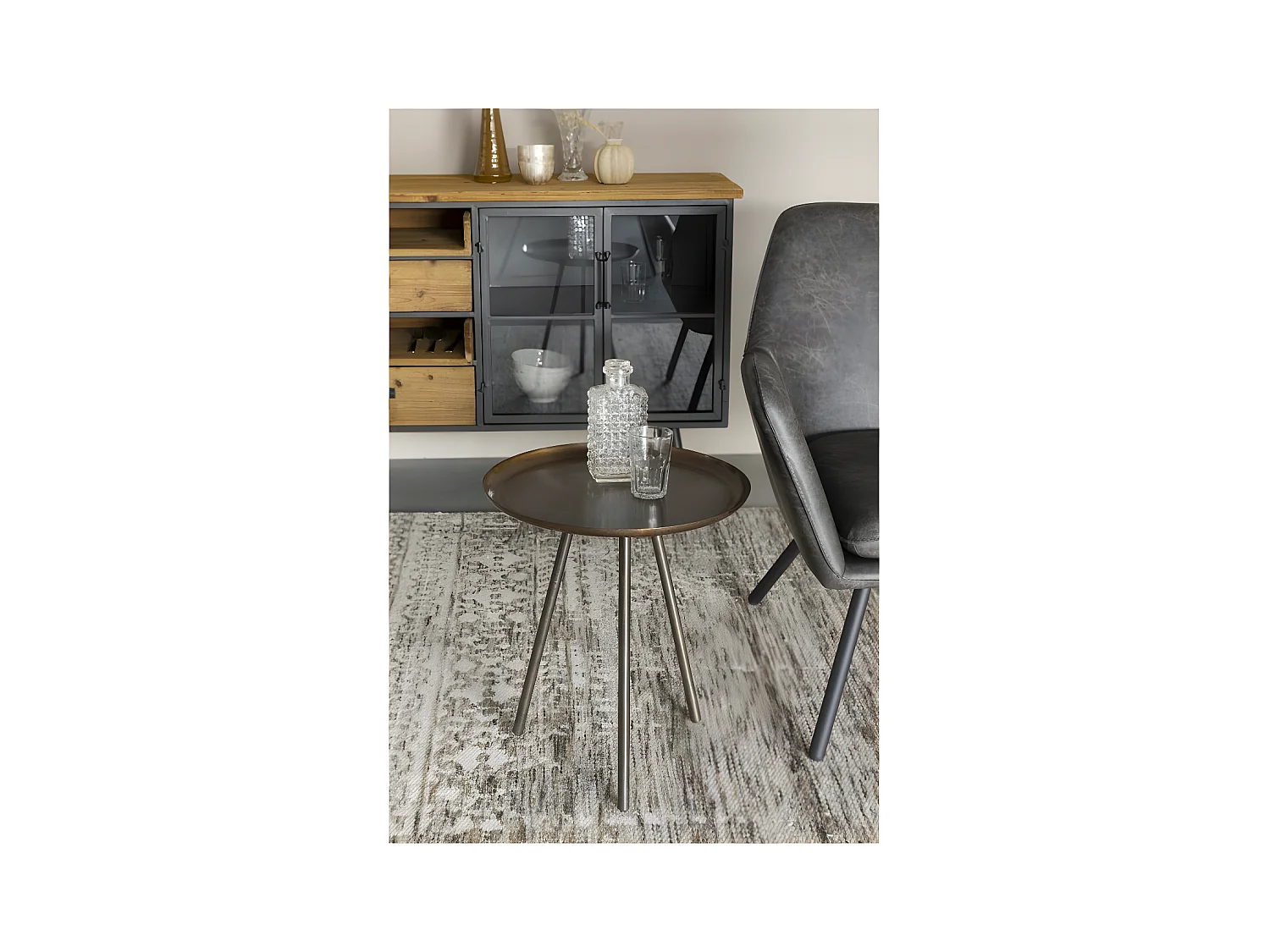 Frost - Table basse métal tripode - Cuivre