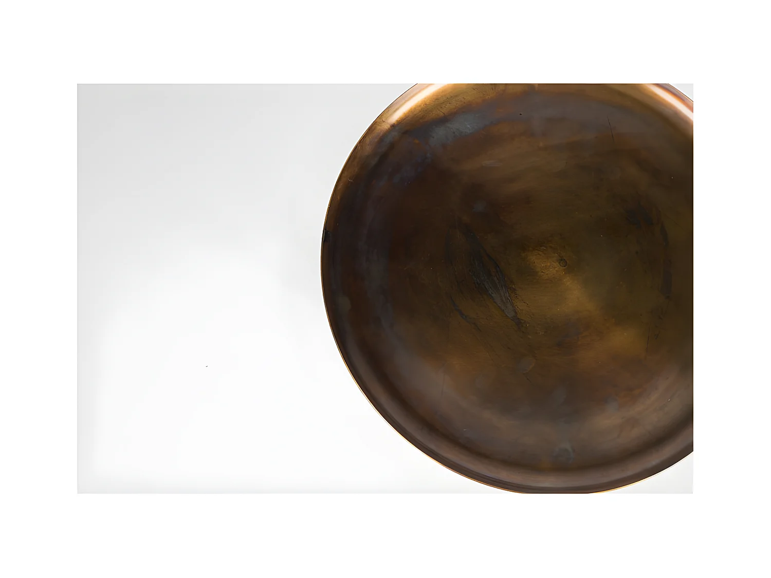 Frost - Table basse métal tripode - Cuivre