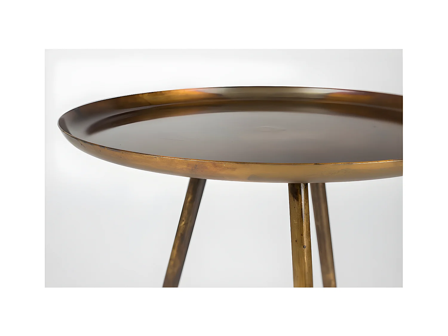 Frost - Table basse métal tripode - Cuivre