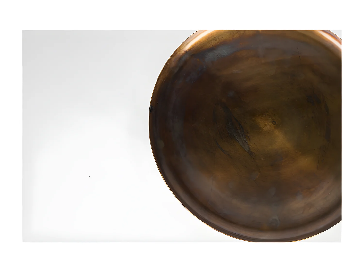 Frost - Table basse métal tripode - Cuivre