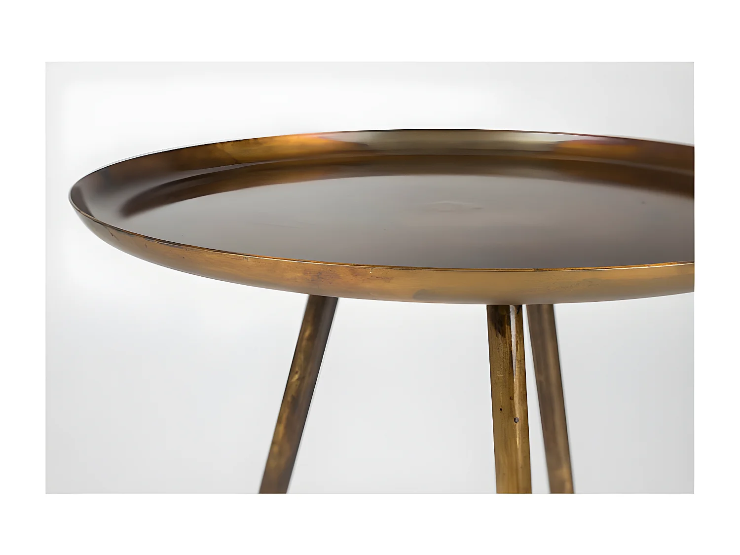 Frost - Table basse métal tripode - Cuivre