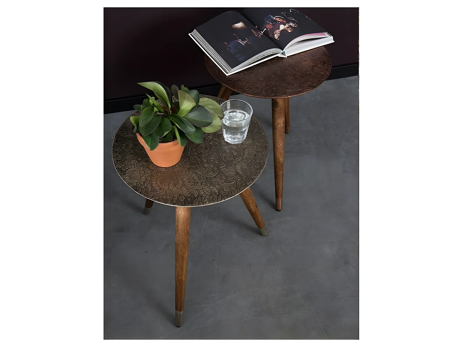 Bast - Table d'appoint vintage tripode - Couleur - Cuivre