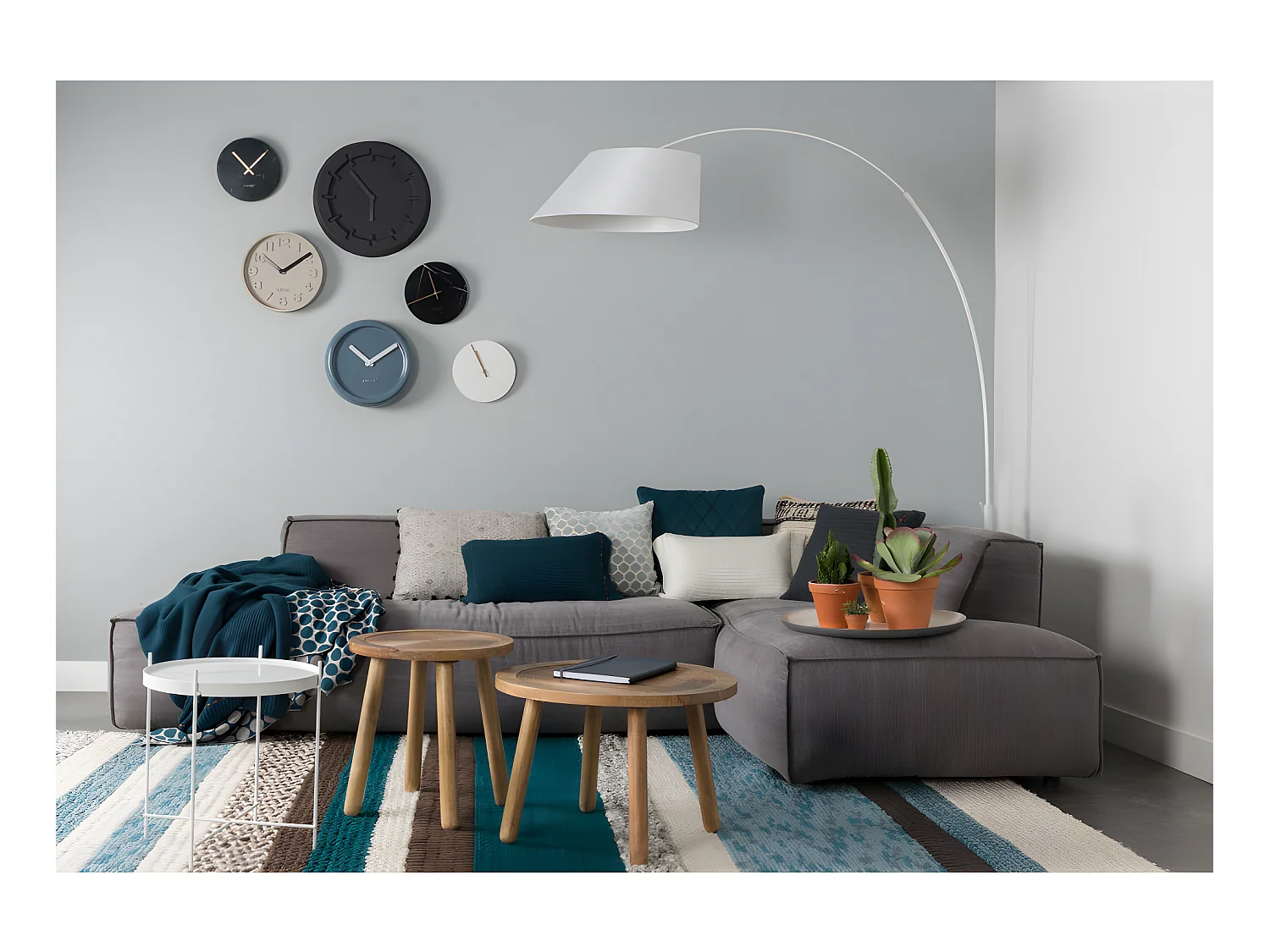 Dendron - Table d'appoint ronde bois ø43cm - Naturel