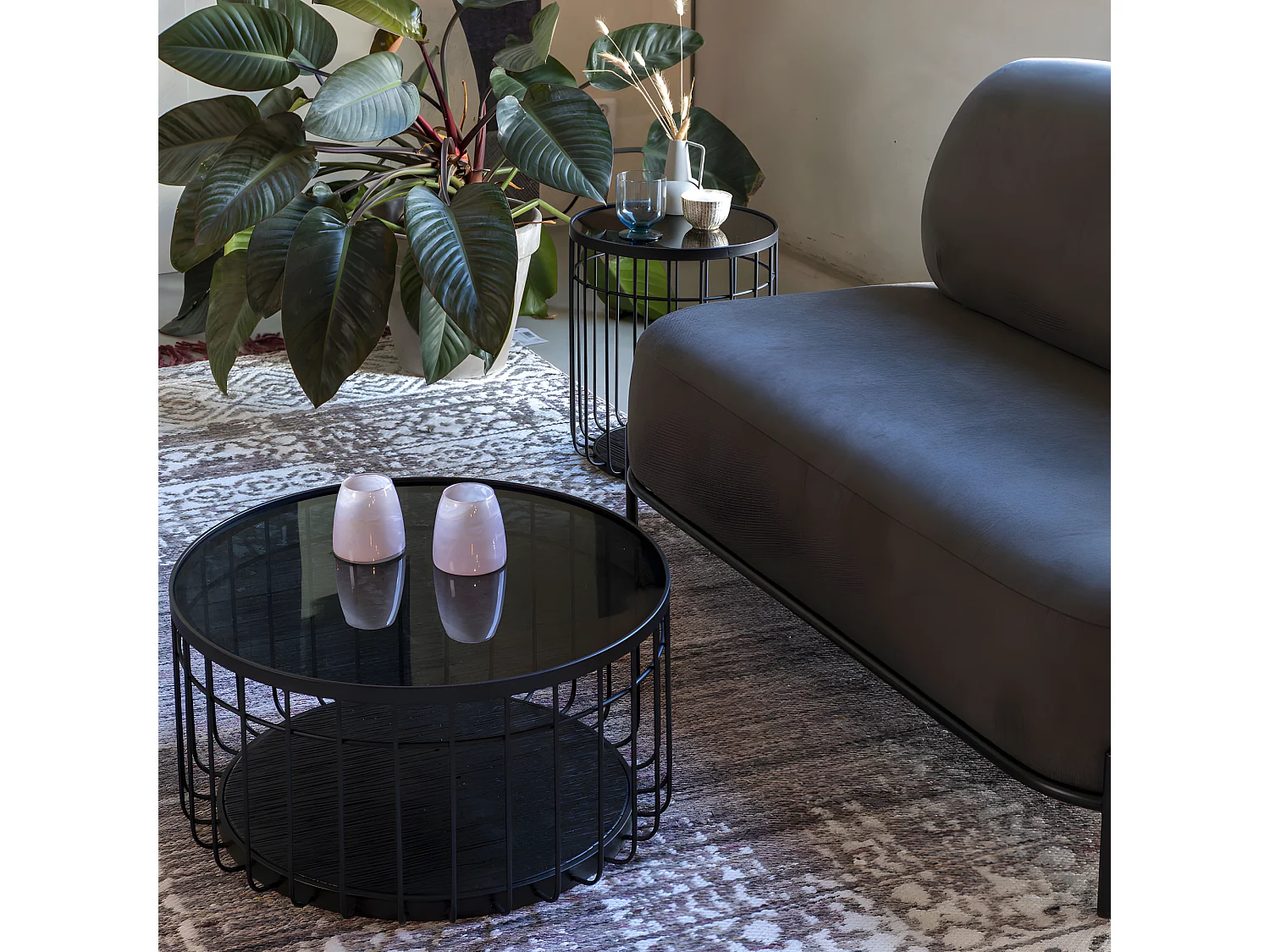 Lance - Table d'appoint ronde en verre et métal ø35cm - Noir