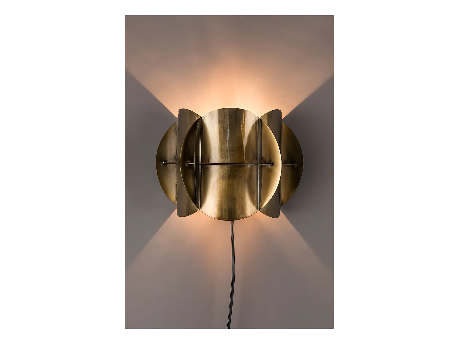 Brass - Applique murale en métal - Laiton