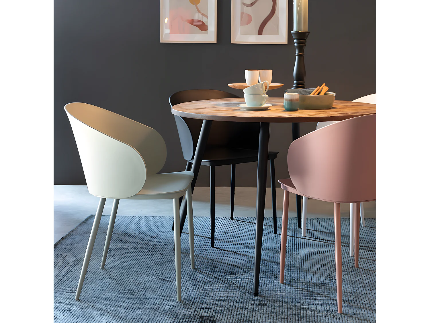 Gigi - Lot de 2 chaises en résine et métal - Noir