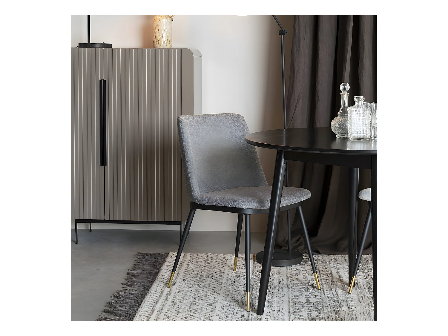 Lionel - Lot de 2 chaises en tissu et métal - Couleur - Gris