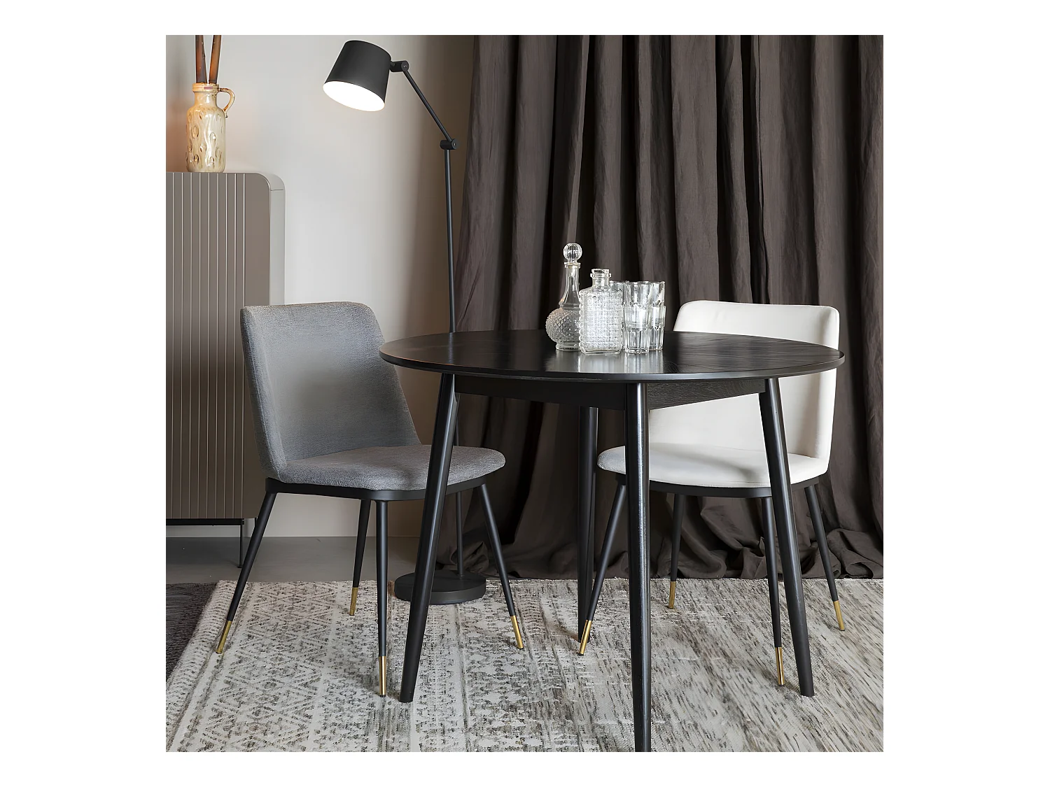 Lionel - Lot de 2 chaises en tissu et métal - Couleur - Gris