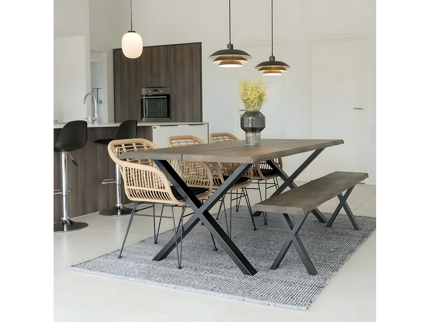 Trieste - Lot de 2 fauteuils indoor/outdoor aspect rotin et métal avec coussin - Bois clair