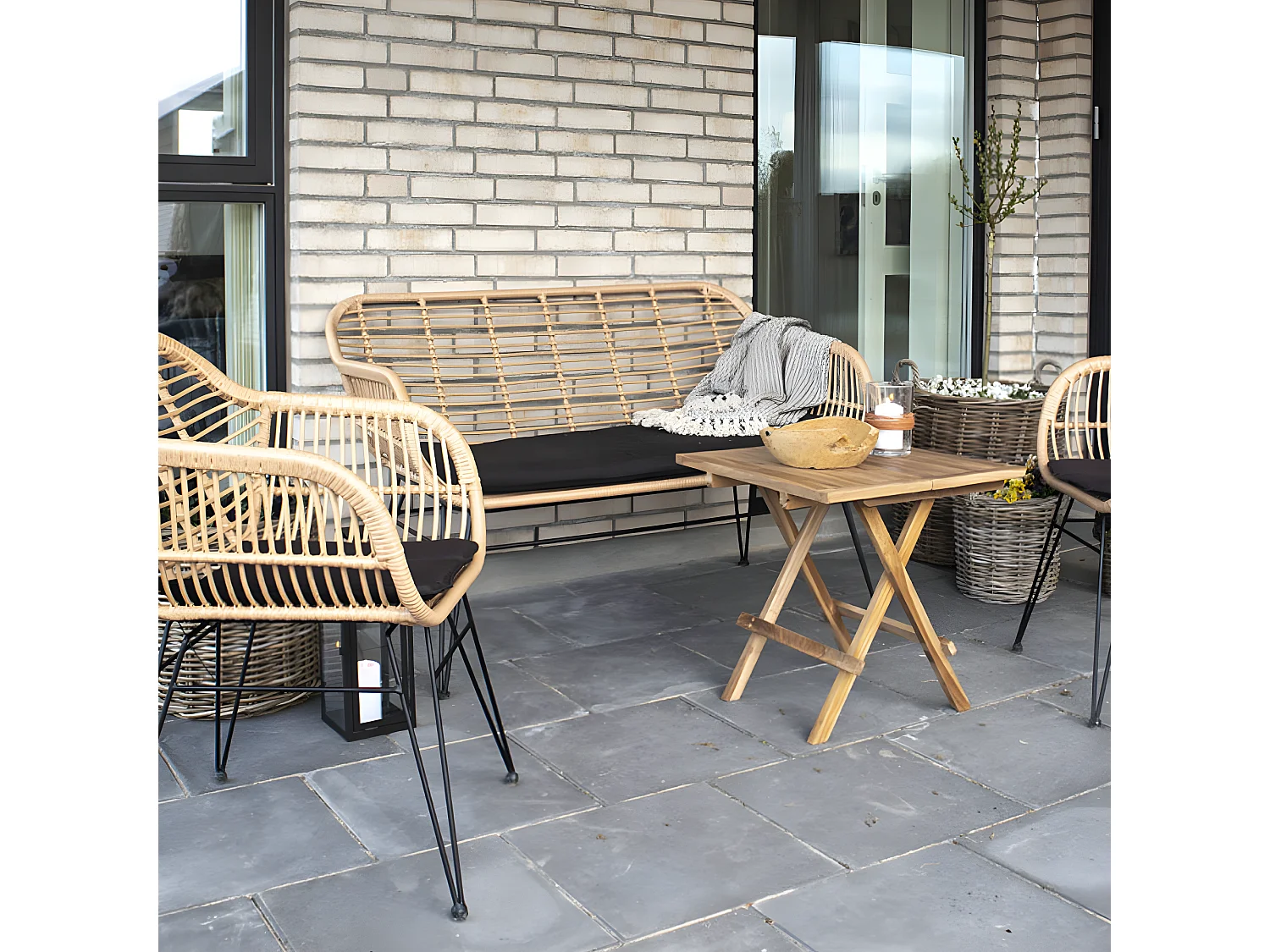 Trieste - Lot de 2 fauteuils indoor/outdoor aspect rotin et métal avec coussin - Bois clair