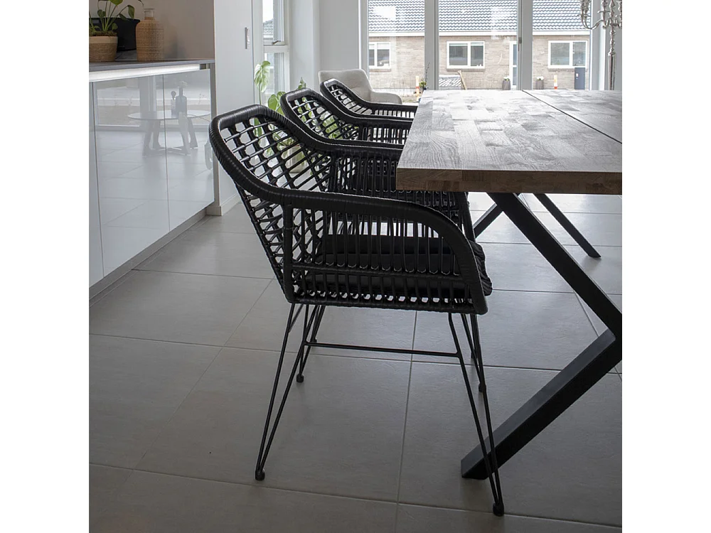 Trieste - Lot de 2 fauteuils indoor/outdoor aspect rotin et métal avec coussin - Noir