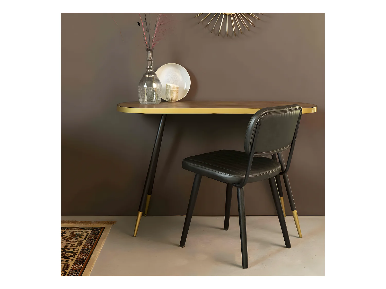 Jake Worn - Chaise rétro capitonnée - Noir